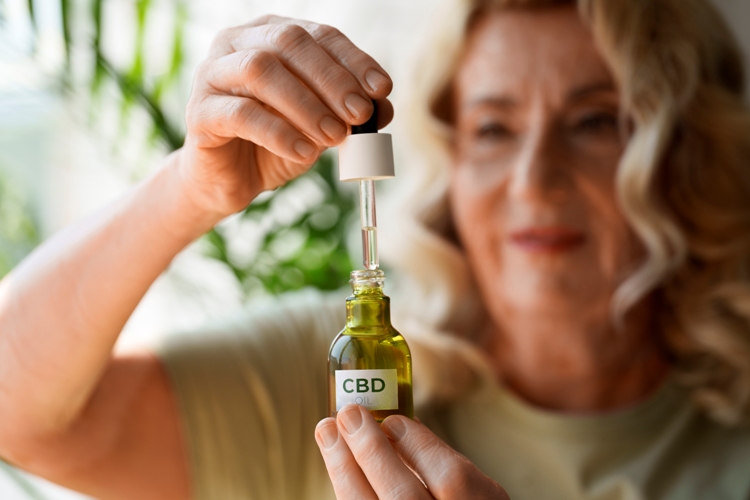 How Beneficial Is Full Spectrum CBD Tincture for Regular Use?